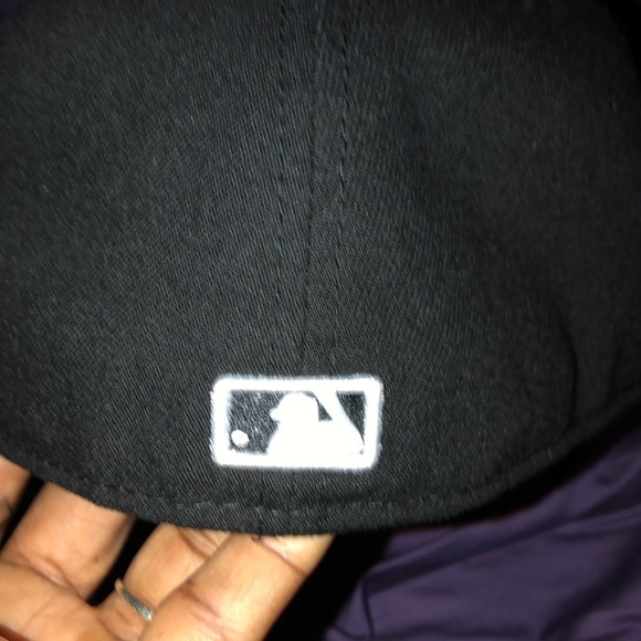 NEW YORK YANKEES BASEBALL CAP NWOT NEVER WORN - Picture 2 of 8